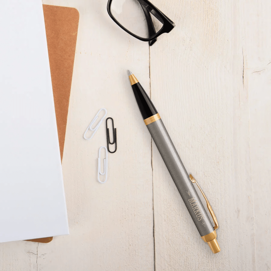 Stylo en bois avec gravure Stylo gravé - cadeau pour une femme de 70 ans
